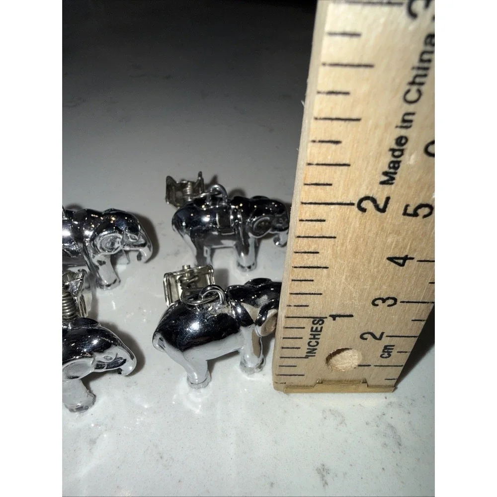 Tablecloth Weights Set of 4 Heavy Metal Elephant Clips for Outdoor Indoor Patio